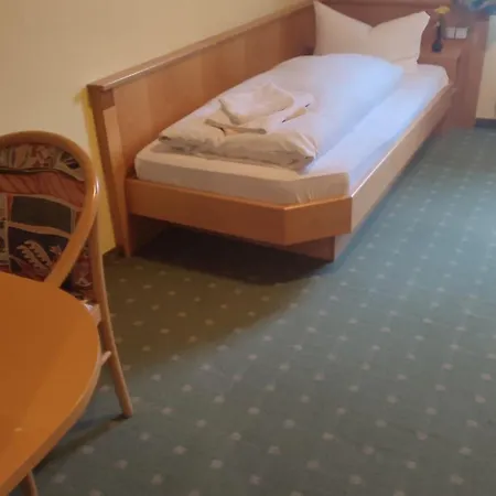 Szálloda Freihof 3*